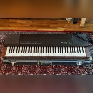 Yamaha pf10 electronic piano with J.H. Sessions and Son road case
